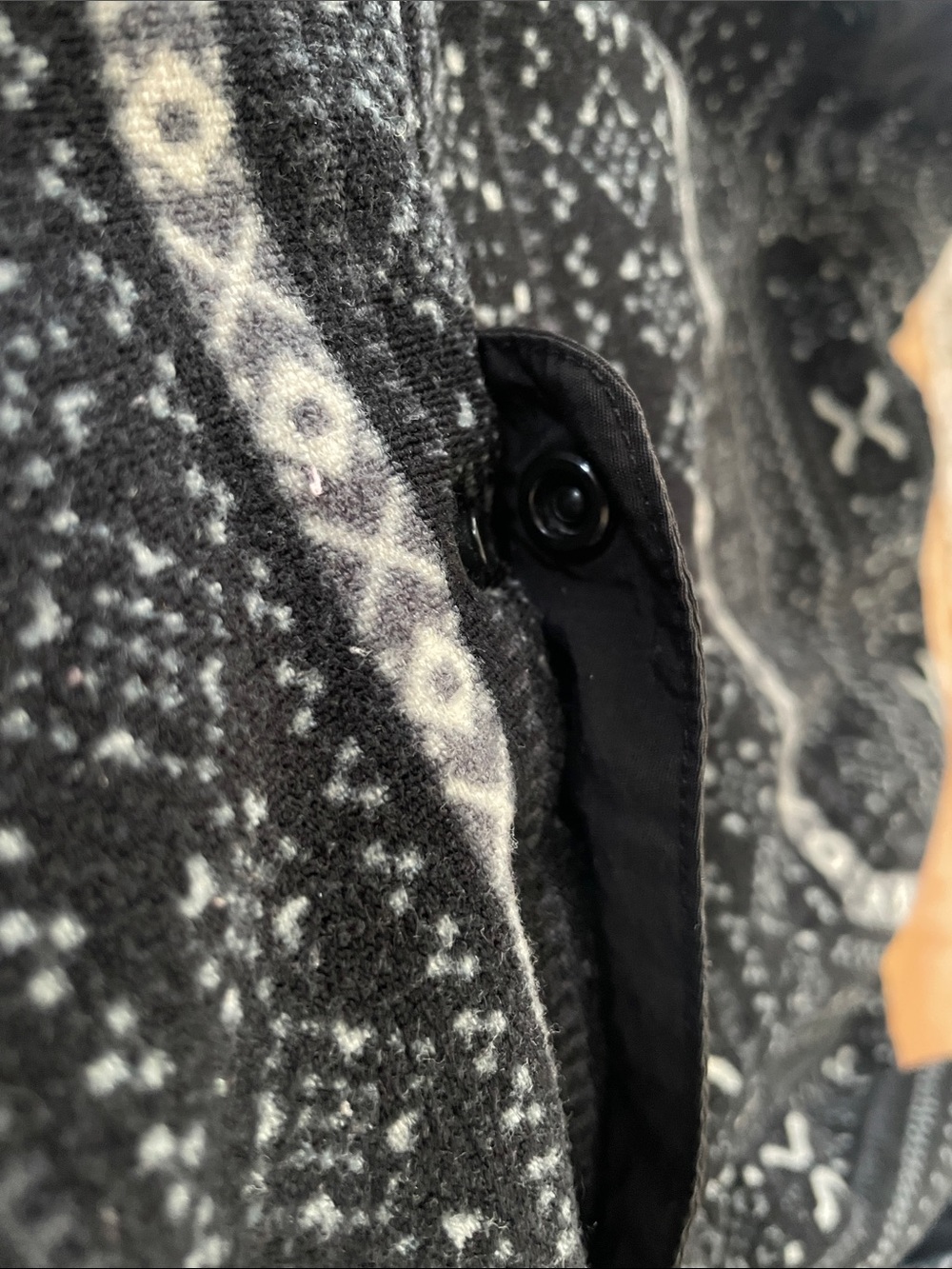 JACHS Patterned Quarter-Zip Sweater - Picture 9 of 10